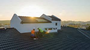 Best Roof Insulation Installation  in Tichigan, WI